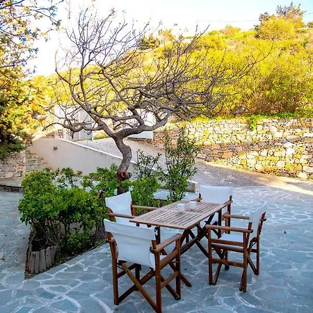 Calm & Joy - Poseidonia Posidhonia (Syros)